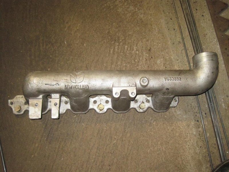 Sonstiges Traktorzubehör des Typs Ford 6410-6810 Indsugninggsmanifold, Gebrauchtmaschine in Aabenraa (Bild 1)