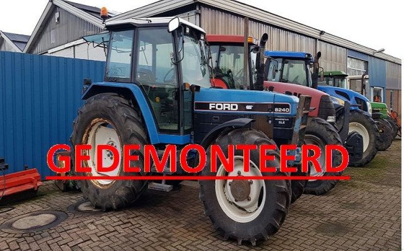 Sonstiges Traktorzubehör типа Ford 8240 SLE, Gebrauchtmaschine в Tiel (Фотография 1)