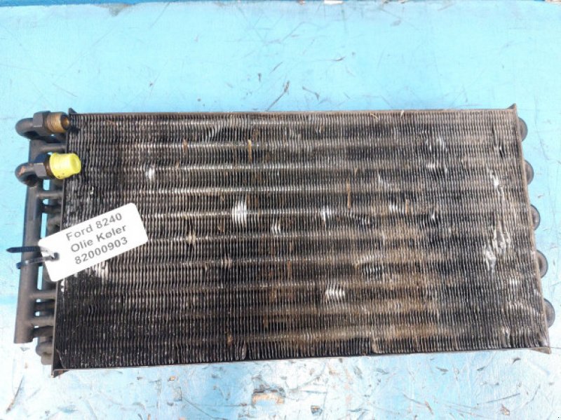 Sonstiges Traktorzubehör typu Ford 8240, Gebrauchtmaschine v Hemmet (Obrázek 2)