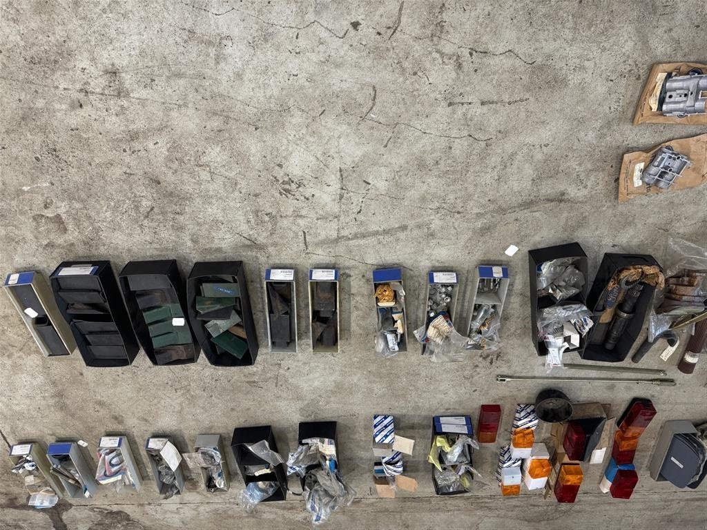 Sonstiges Traktorzubehör typu Ford Nye orginale dele, Gebrauchtmaschine v Haderup (Obrázek 9)