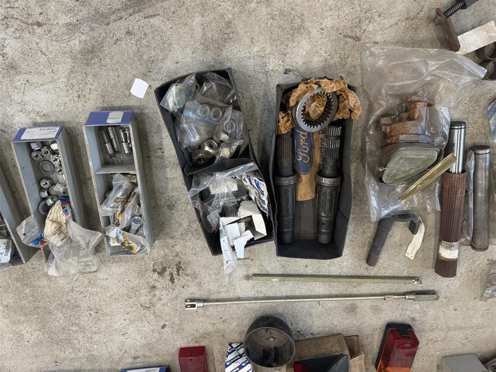 Sonstiges Traktorzubehör typu Ford Nye orginale dele, Gebrauchtmaschine v Haderup (Obrázek 19)