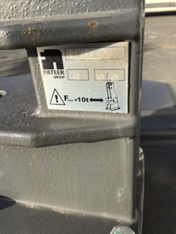 Sonstiges Traktorzubehör des Typs Frans Pateer Gewicht 1.200 kg, Neumaschine in Hofgeismar (Bild 3)