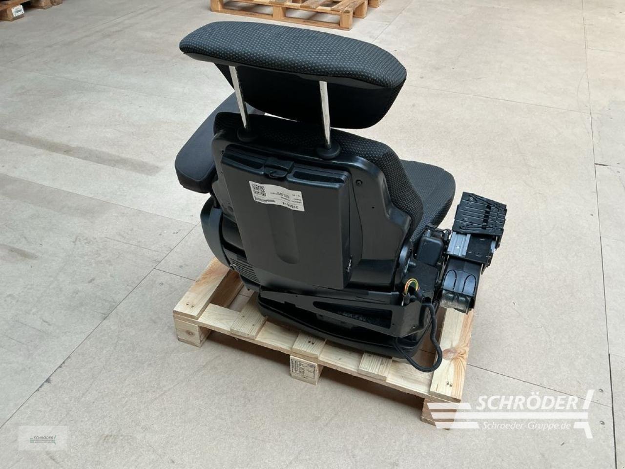 Sonstiges Traktorzubehör типа Grammer SUPER KOMFORTSITZ EVOLUTION DL, Gebrauchtmaschine в Hemmoor (Фотография 2)