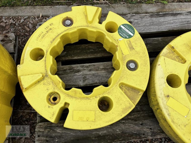 Sonstiges Traktorzubehör типа John Deere 2x 250kg, Gebrauchtmaschine в Spelle (Фотография 4)