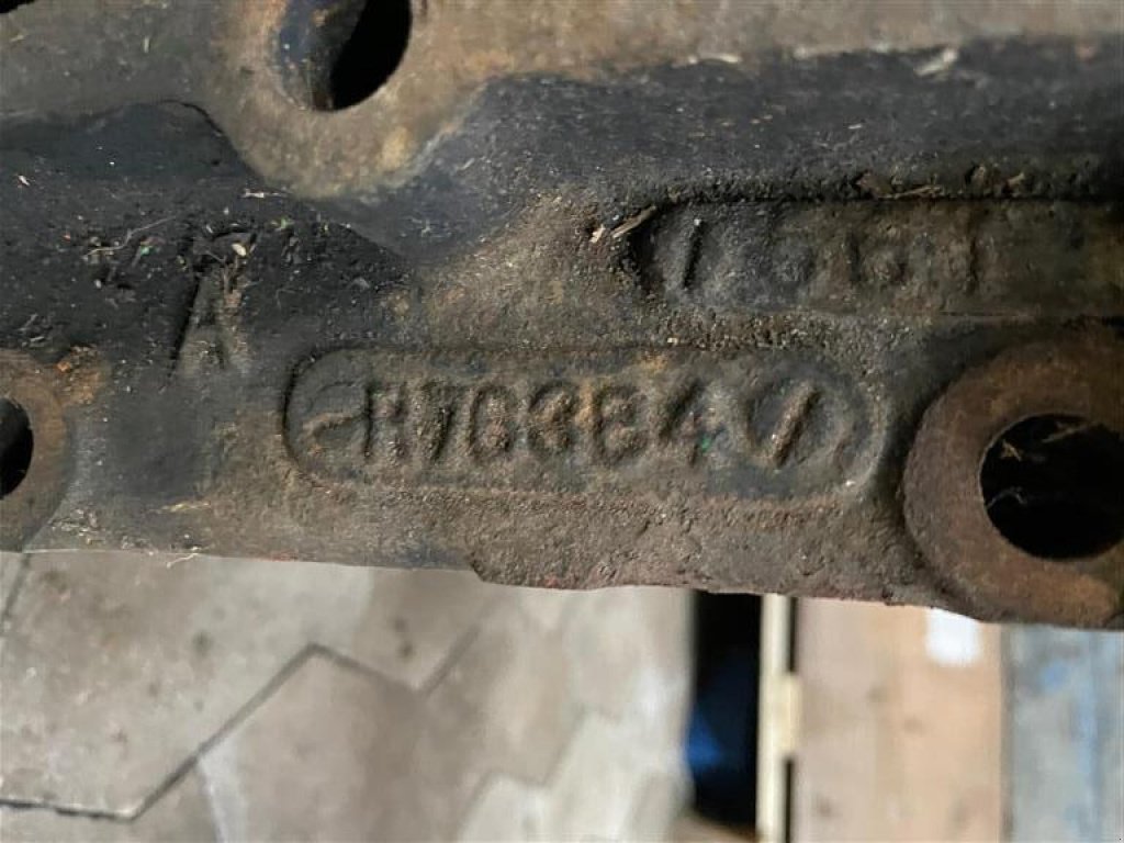 Sonstiges Traktorzubehör typu John Deere 4050/4250/4450/4850 Topstykke med ventiler, Gebrauchtmaschine v Aabenraa (Obrázek 1)