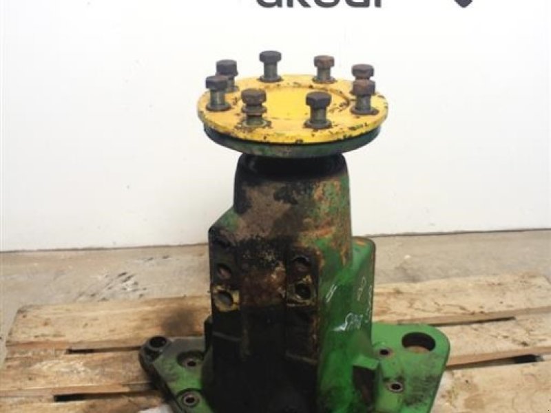 Sonstiges Traktorzubehör des Typs John Deere 6300 Bagaksel Højre / Rear axle Right, Gebrauchtmaschine in Viborg (Bild 1)
