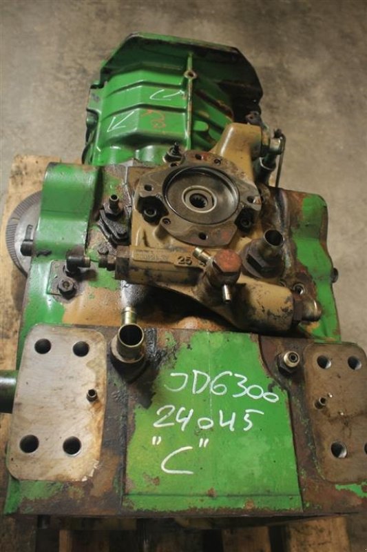 Sonstiges Traktorzubehör typu John Deere 6300 Bagtøj / Rear Transmission, Gebrauchtmaschine v Viborg (Obrázek 5)