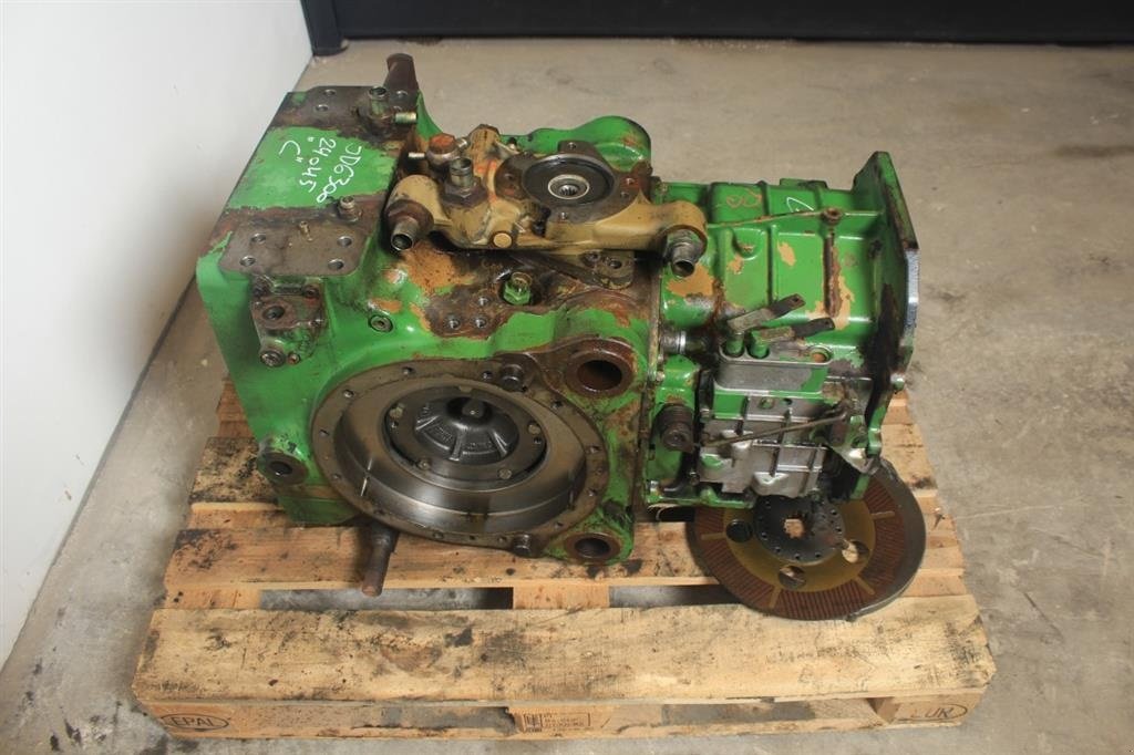 Sonstiges Traktorzubehör typu John Deere 6300 Bagtøj / Rear Transmission, Gebrauchtmaschine v Viborg (Obrázek 2)