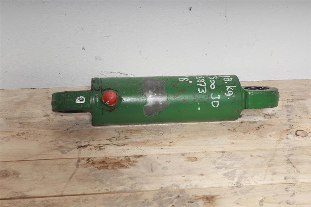 Sonstiges Traktorzubehör типа John Deere 6300 Højre Liftcylinder / Right Lift Cylinder, Gebrauchtmaschine в Viborg (Фотография 5)