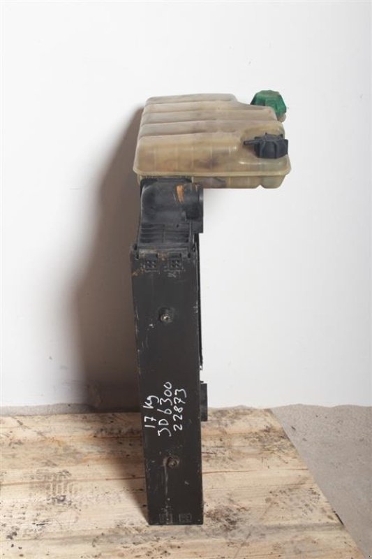 Sonstiges Traktorzubehör типа John Deere 6300 Vandkøler / Water Radiator, Gebrauchtmaschine в Viborg (Фотография 3)