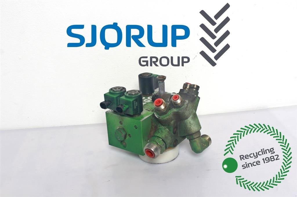 Sonstiges Traktorzubehör des Typs John Deere 7530 Affredringsventil / Suspension Controle Valve, Gebrauchtmaschine in Viborg (Bild 1)