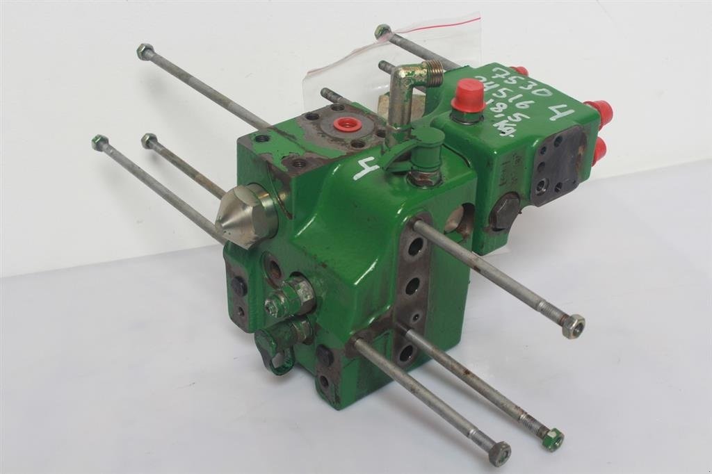 Sonstiges Traktorzubehör типа John Deere 7530 Prioritetsventil / Priority Valve, Gebrauchtmaschine в Viborg (Фотография 2)