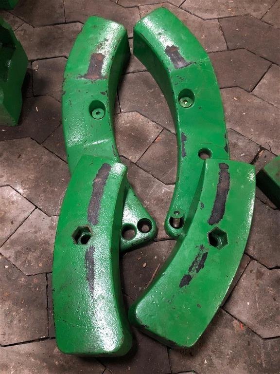 Sonstiges Traktorzubehör typu John Deere 8030 serie - Slingerklodser, Gebrauchtmaschine v Aabenraa (Obrázek 1)