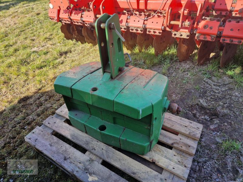 Sonstiges Traktorzubehör typu John Deere 900 kg, Gebrauchtmaschine v Spelle (Obrázek 2)