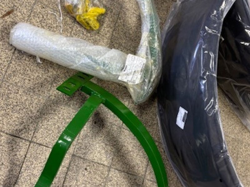 Sonstiges Traktorzubehör от тип John Deere Forskærme til 5515F kompakttraktor, Gebrauchtmaschine в Toftlund (Снимка 1)