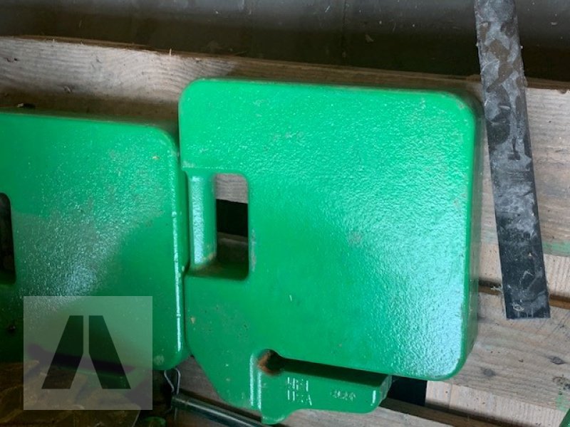 Sonstiges Traktorzubehör a típus John Deere Frontgewicht, Neumaschine ekkor: Regensburg