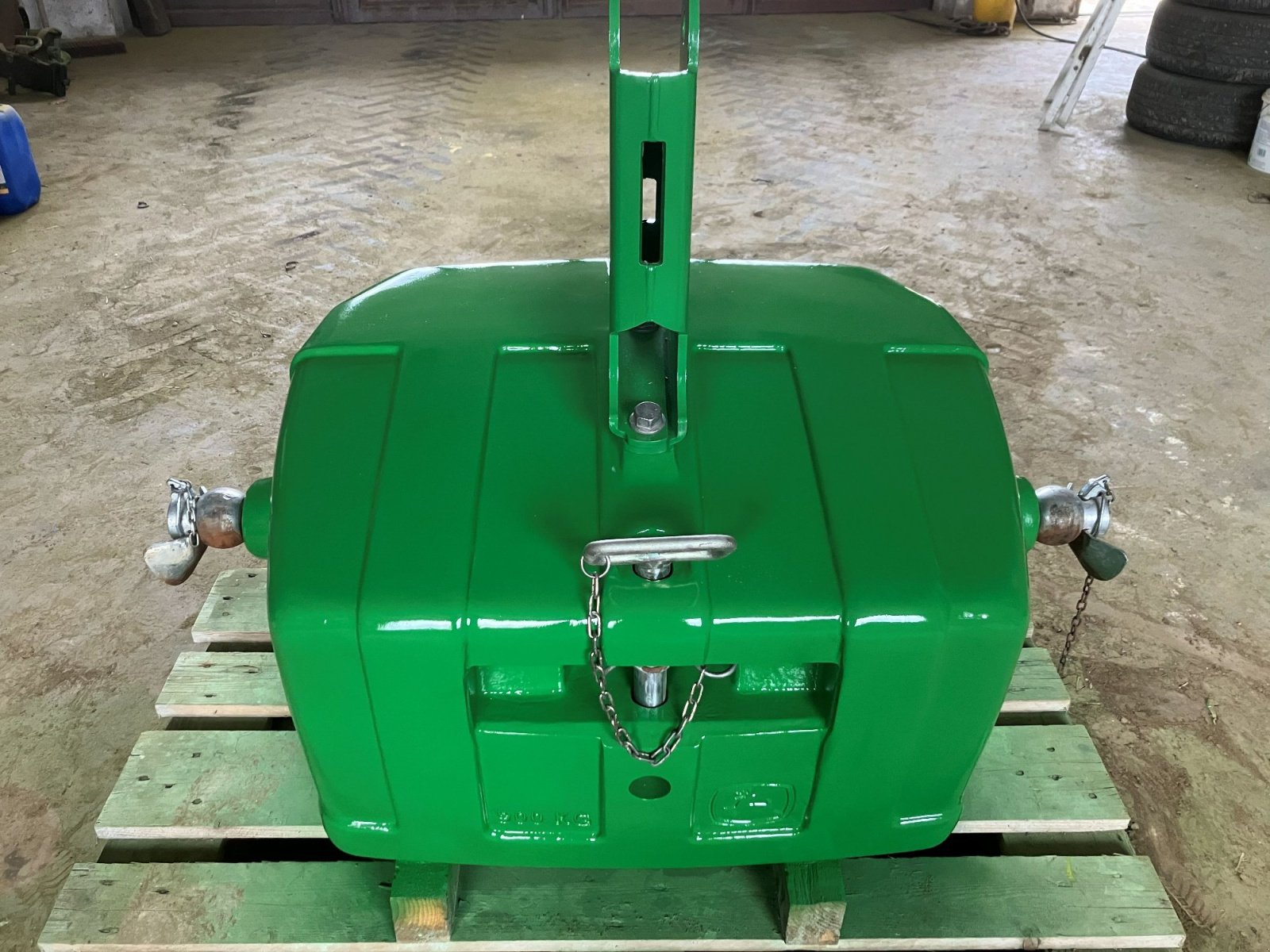 Sonstiges Traktorzubehör des Typs John Deere Frontgewicht, Gebrauchtmaschine in Wallersdorf (Bild 3)