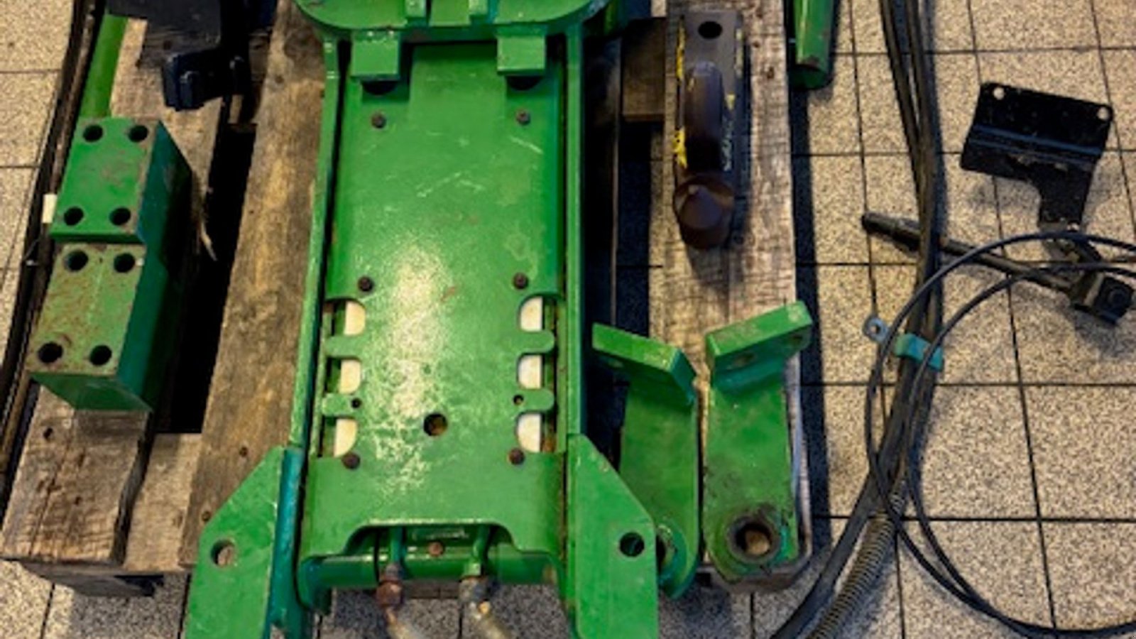 Sonstiges Traktorzubehör от тип John Deere Hitch til 8000 serie, Gebrauchtmaschine в Toftlund (Снимка 3)