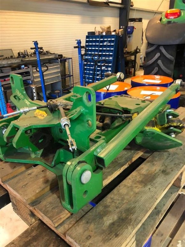 Sonstiges Traktorzubehör типа John Deere Hitchkrog fra JD 8000 & JD 6000, Gebrauchtmaschine в Brønderslev (Фотография 12)
