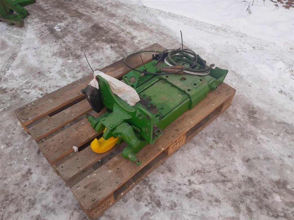 Sonstiges Traktorzubehör del tipo John Deere Hitchtræk med hydr. udskud, Gebrauchtmaschine en Randers SV (Imagen 1)