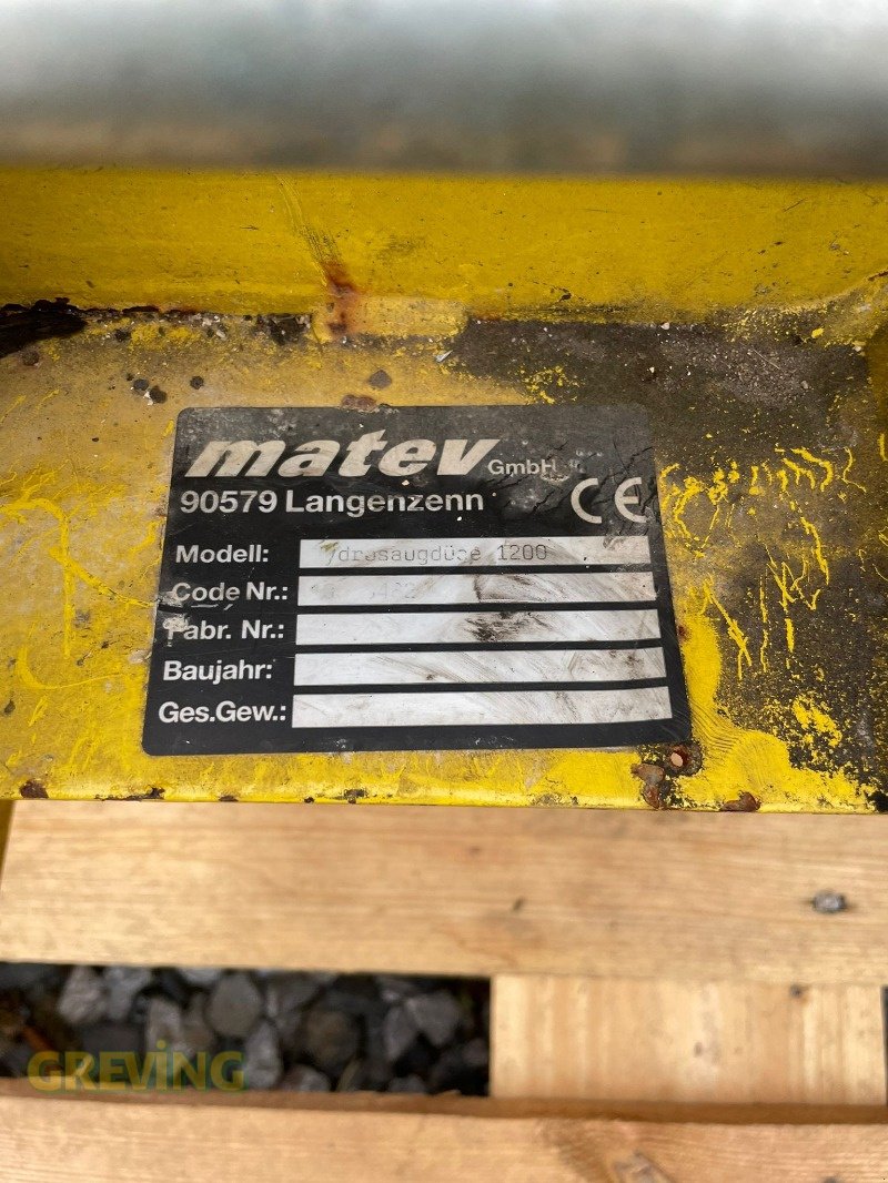 Sonstiges Traktorzubehör typu John Deere Matev Saug-Kehrmaschine mit Schlauch / Räumschild, Gebrauchtmaschine v Wesseling-Berzdorf (Obrázek 15)