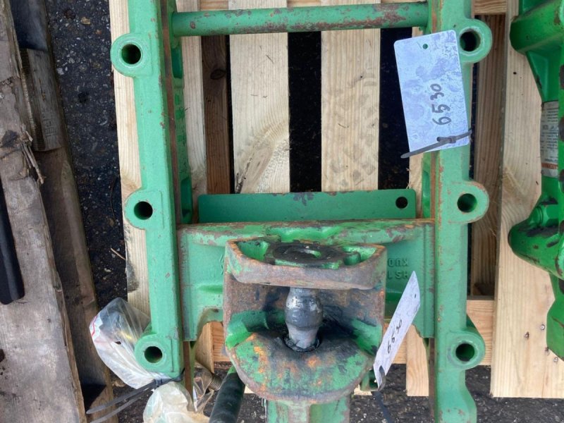 Sonstiges Traktorzubehör типа John Deere trekhaakframe / boventrekhaak, Gebrauchtmaschine в Vriezenveen (Фотография 1)
