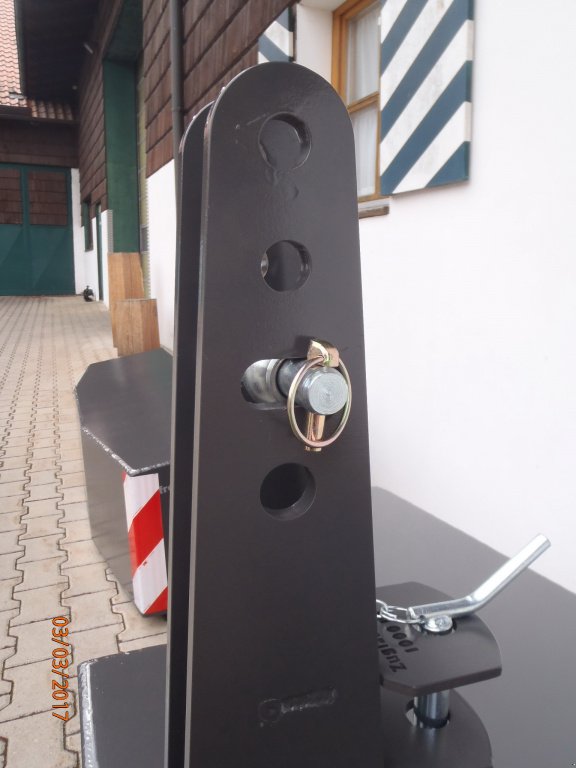 Sonstiges Traktorzubehör des Typs Koller STAHL-Frontgewichte 800-3000kg, Neumaschine in Bayerbach (Bild 9)