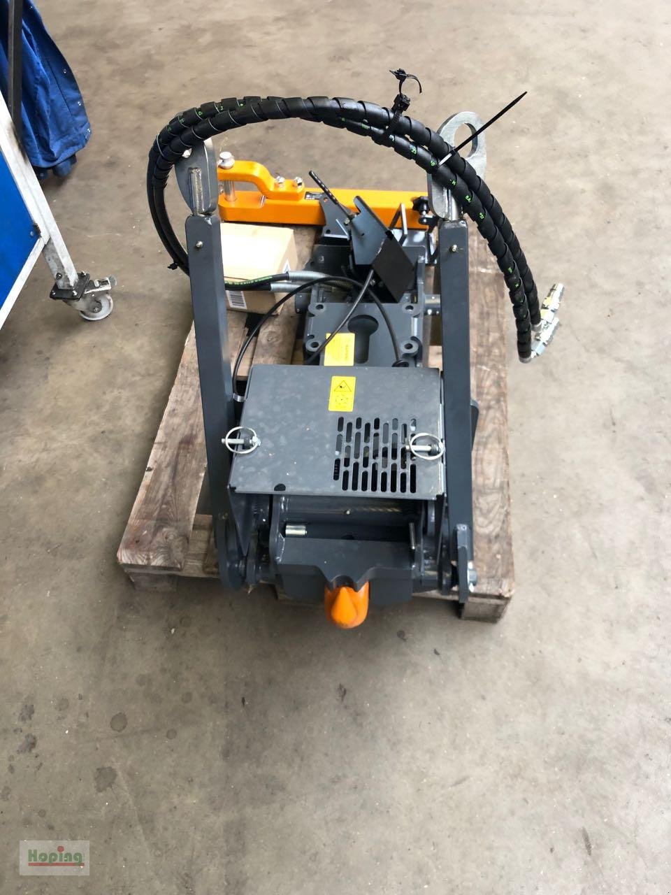 Sonstiges Traktorzubehör des Typs Kubota Dromone passen zu M7, Neumaschine in Bakum (Bild 2)