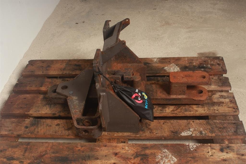 Sonstiges Traktorzubehör του τύπου Massey Ferguson 3060 Træk / Pick Up Hitch, Gebrauchtmaschine σε Viborg (Φωτογραφία 2)