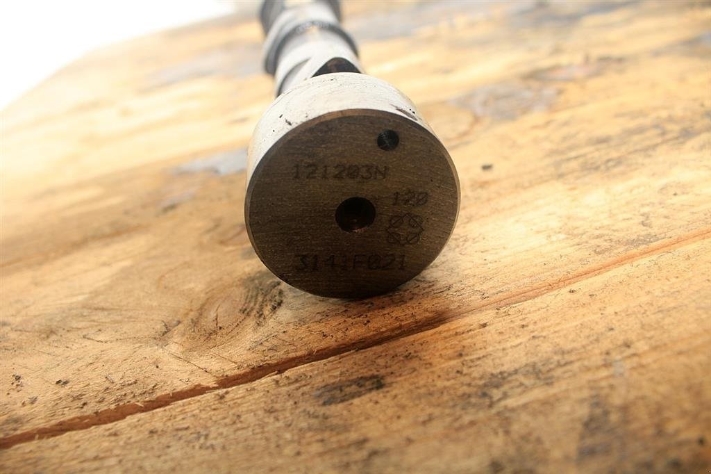 Sonstiges Traktorzubehör типа Massey Ferguson 7480 Knastaksel / Camshaft, Gebrauchtmaschine в Viborg (Фотография 4)