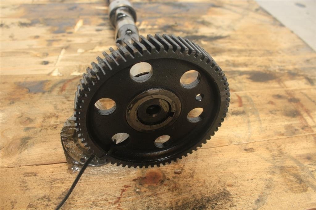 Sonstiges Traktorzubehör типа Massey Ferguson 7480 Knastaksel / Camshaft, Gebrauchtmaschine в Viborg (Фотография 3)