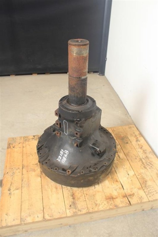 Sonstiges Traktorzubehör des Typs Massey Ferguson 8480 Venstre lår / Left Rear Axle, Gebrauchtmaschine in Viborg (Bild 3)