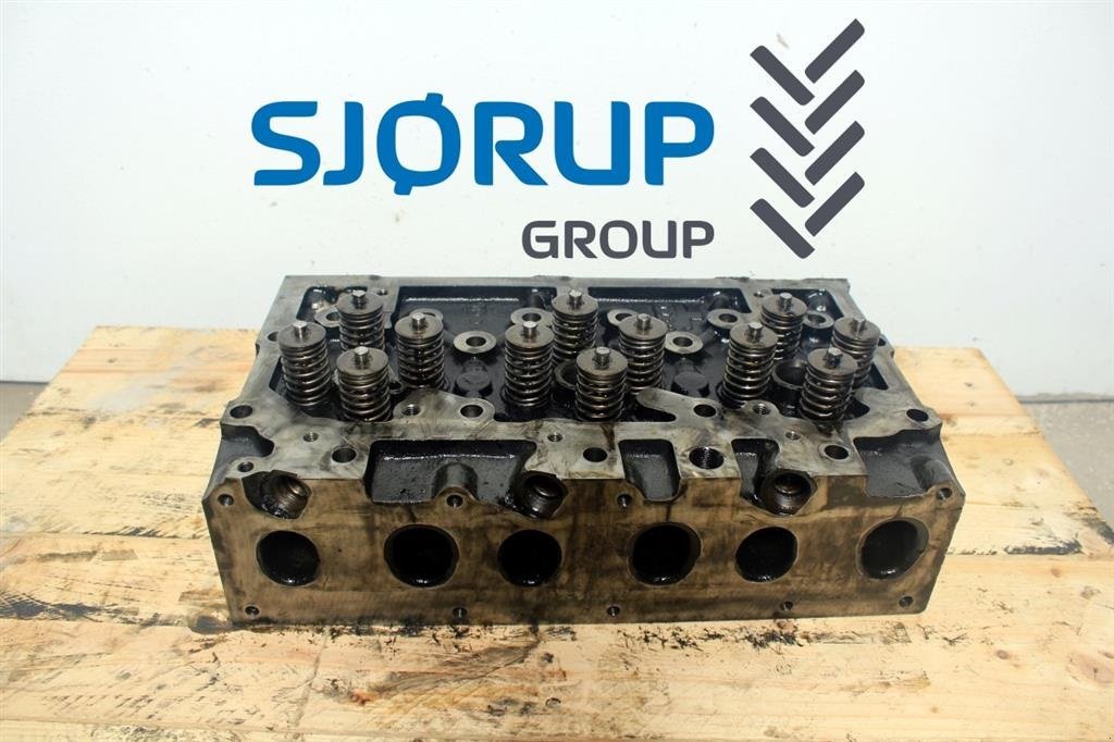 Sonstiges Traktorzubehör typu Massey Ferguson 8690 Topstykke / Cylinder Head, Gebrauchtmaschine v Viborg (Obrázek 1)