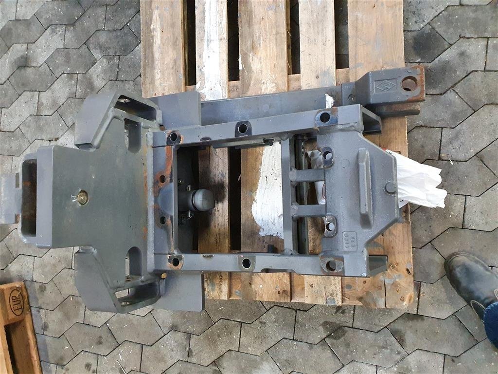 Sonstiges Traktorzubehör typu Massey Ferguson Komplet træk til MF7720, Gebrauchtmaschine v Støvring (Obrázek 1)