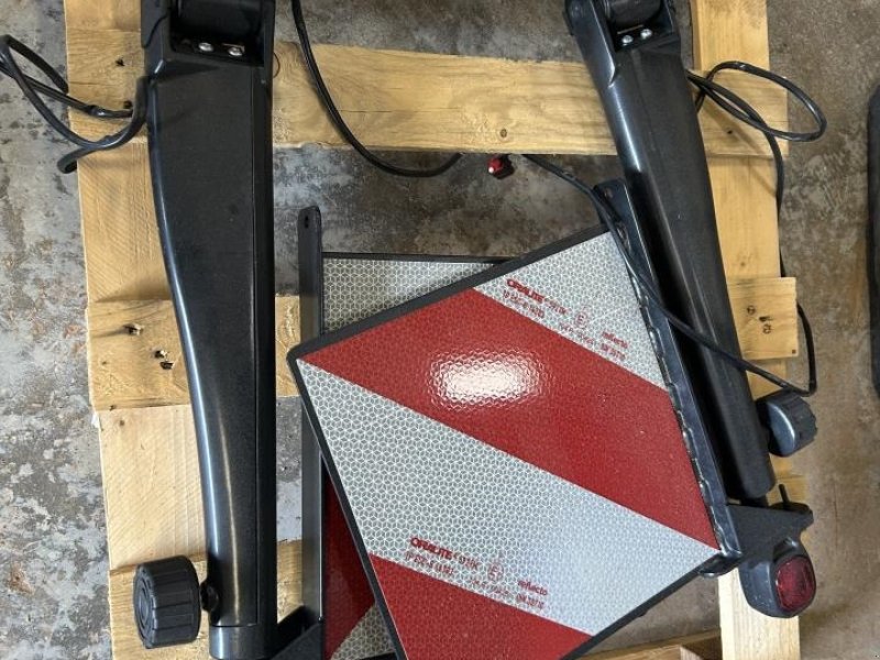 Sonstiges Traktorzubehör Türe ait Massey Ferguson SIDEMARKERINGSLYGTER, Gebrauchtmaschine içinde Jelling (resim 1)