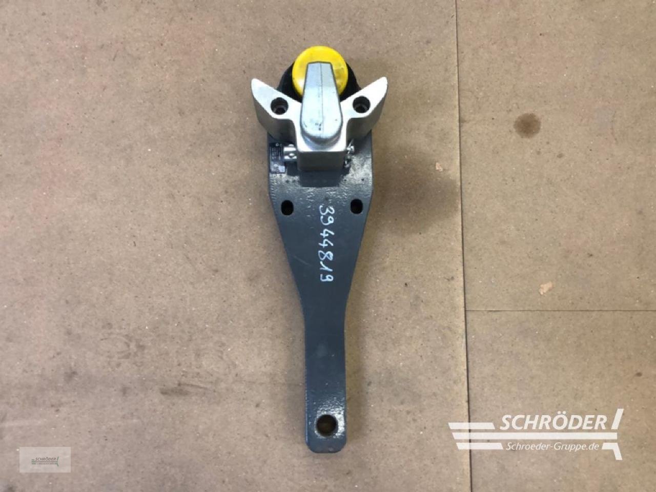 Sonstiges Traktorzubehör des Typs Massey Ferguson TRAGPLATTE K80, Neumaschine in Ahlerstedt (Bild 1)