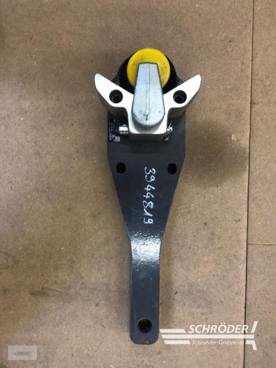 Sonstiges Traktorzubehör des Typs Massey Ferguson TRAGPLATTE K80, Neumaschine in Ahlerstedt (Bild 2)