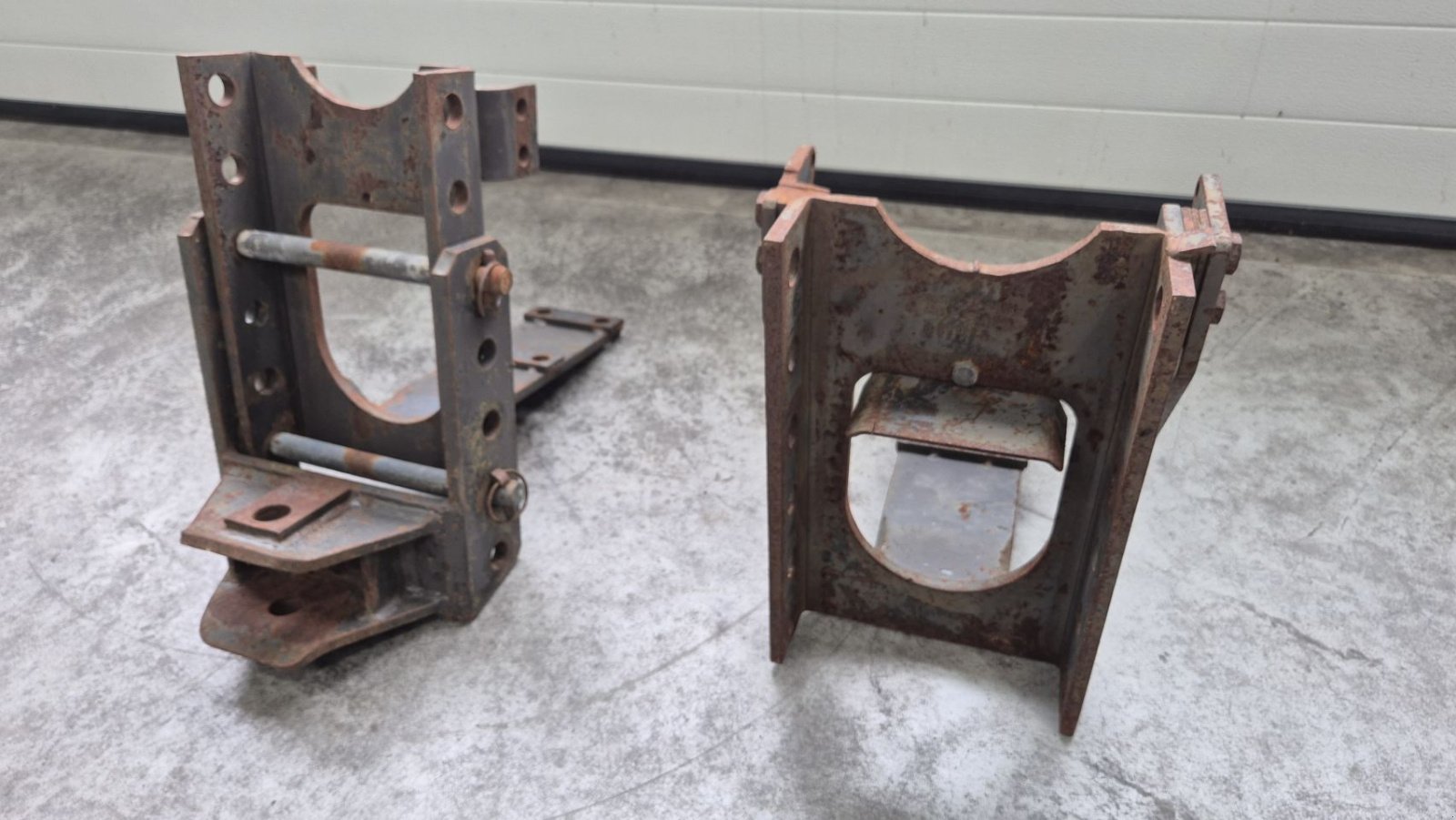 Sonstiges Traktorzubehör typu Massey Ferguson Trekhaakslede trekhaakrail frame, Gebrauchtmaschine v Schoonebeek (Obrázek 1)