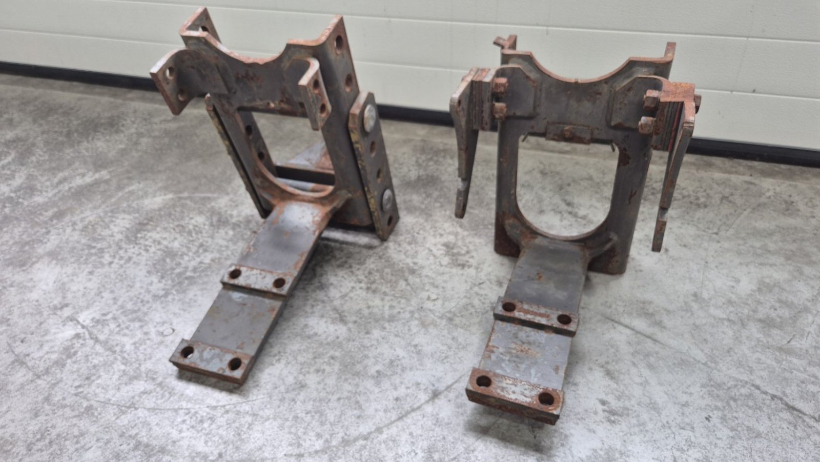 Sonstiges Traktorzubehör typu Massey Ferguson Trekhaakslede trekhaakrail frame, Gebrauchtmaschine v Schoonebeek (Obrázek 5)