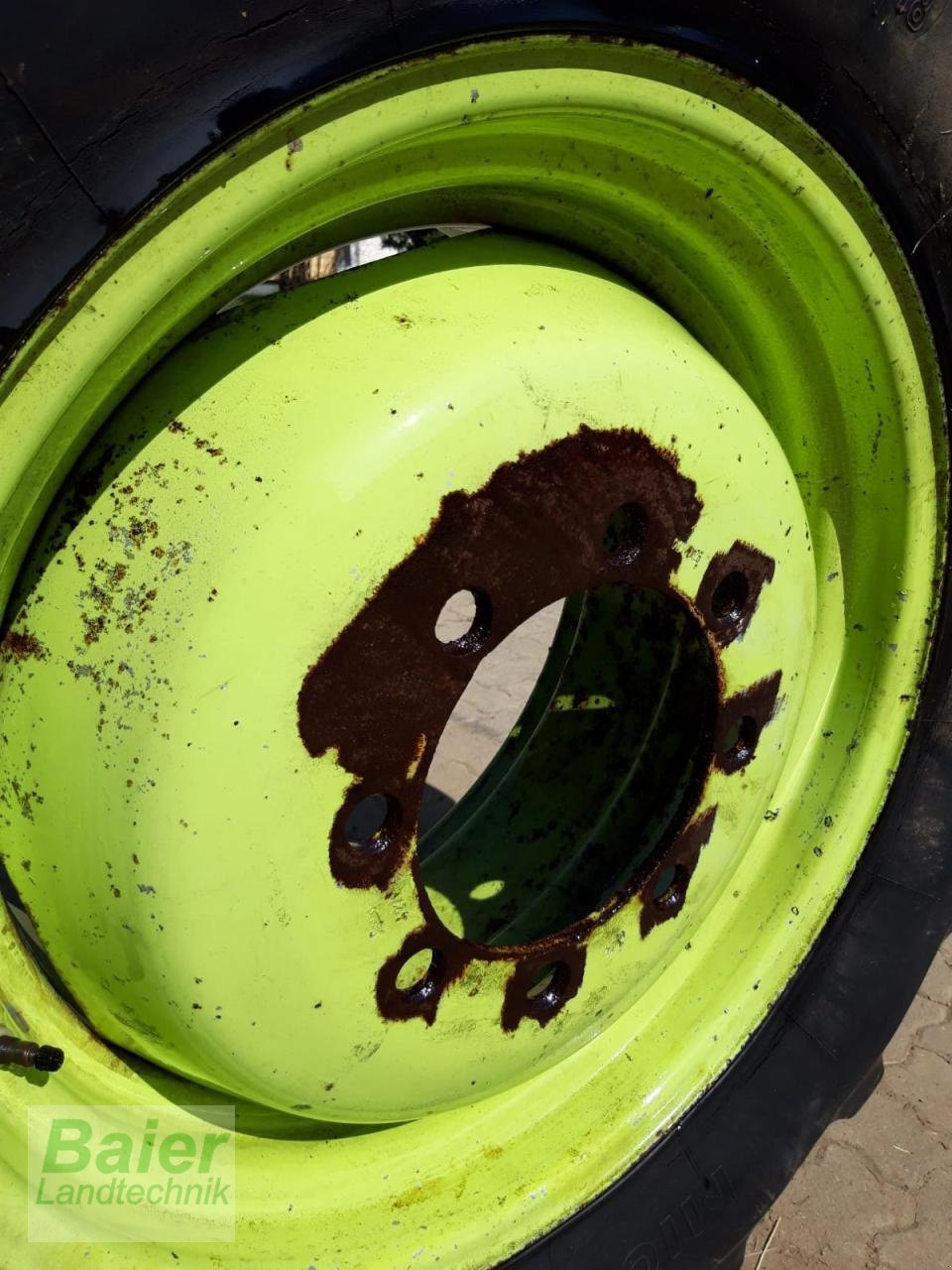 Sonstiges Traktorzubehör типа Mercedes-Benz MB-Trac Räder, Gebrauchtmaschine в OBERNDORF-HOCHMOESSINGEN (Фотография 2)