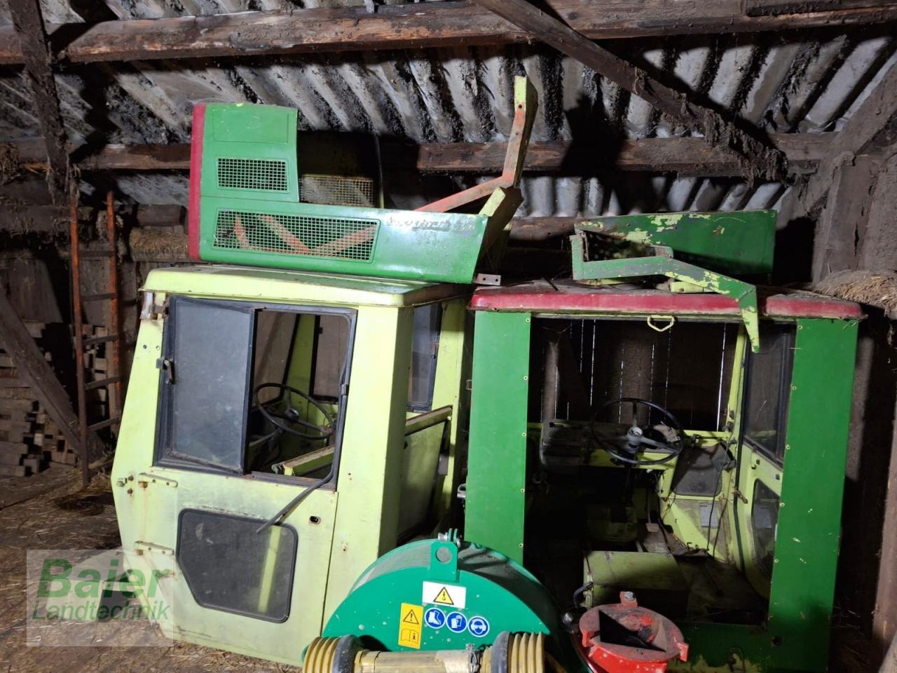 Sonstiges Traktorzubehör des Typs Mercedes-Benz MD Trac Ersatzteile, Gebrauchtmaschine in OBERNDORF-HOCHMOESSINGEN (Bild 2)