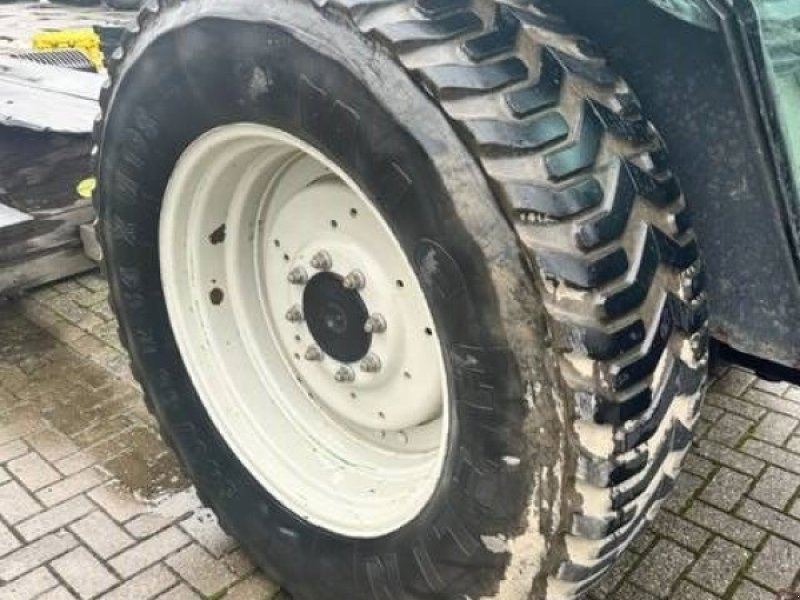 Sonstiges Traktorzubehör tip Michelin 540/65 R34 + 440/65 R24 Gazonbanden valtra, Gebrauchtmaschine in Marknesse (Poză 1)