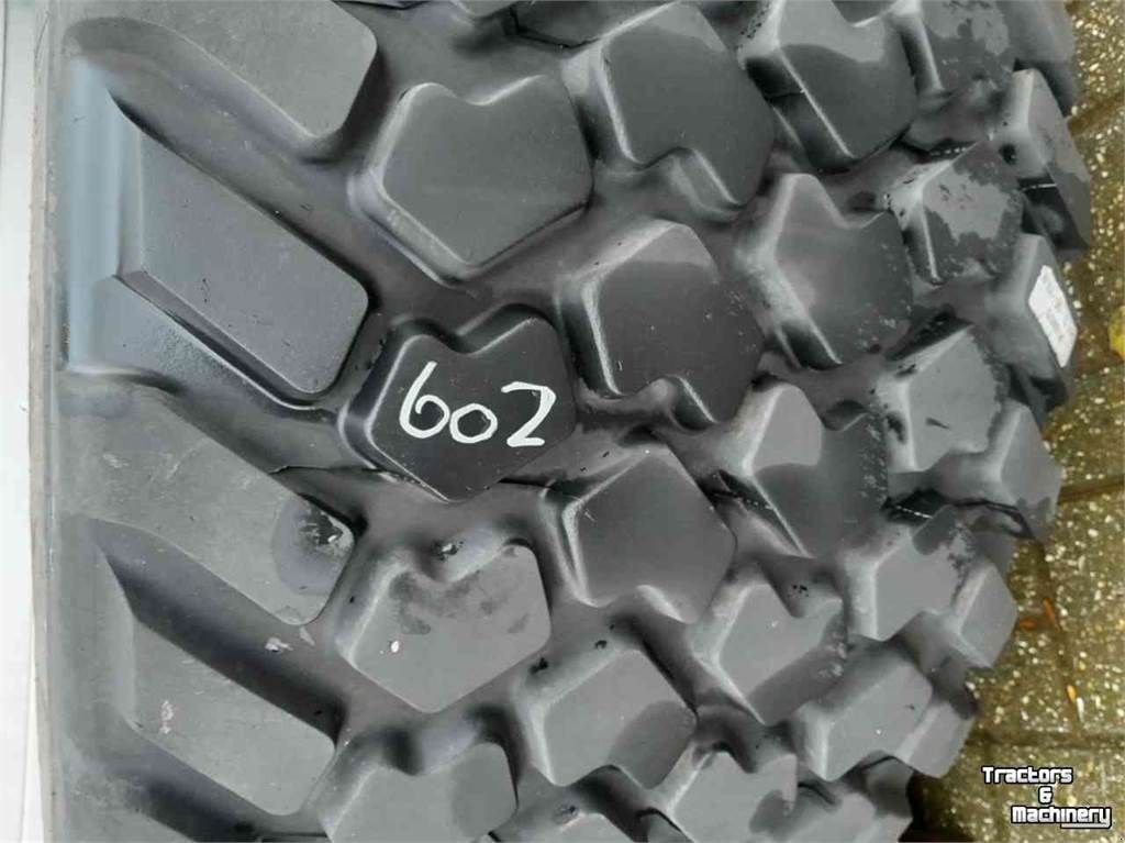 Sonstiges Traktorzubehör a típus Michelin 650/65xR30,5 65065305 wielen, Gebrauchtmaschine ekkor: Zevenaar (Kép 4)