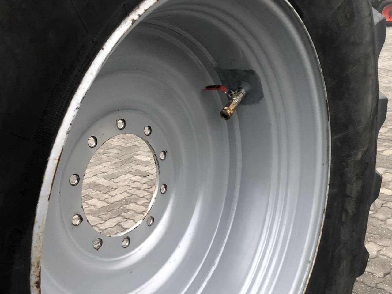 Sonstiges Traktorzubehör Türe ait Michelin 650/85R38, Gebrauchtmaschine içinde Kamperveen (resim 9)