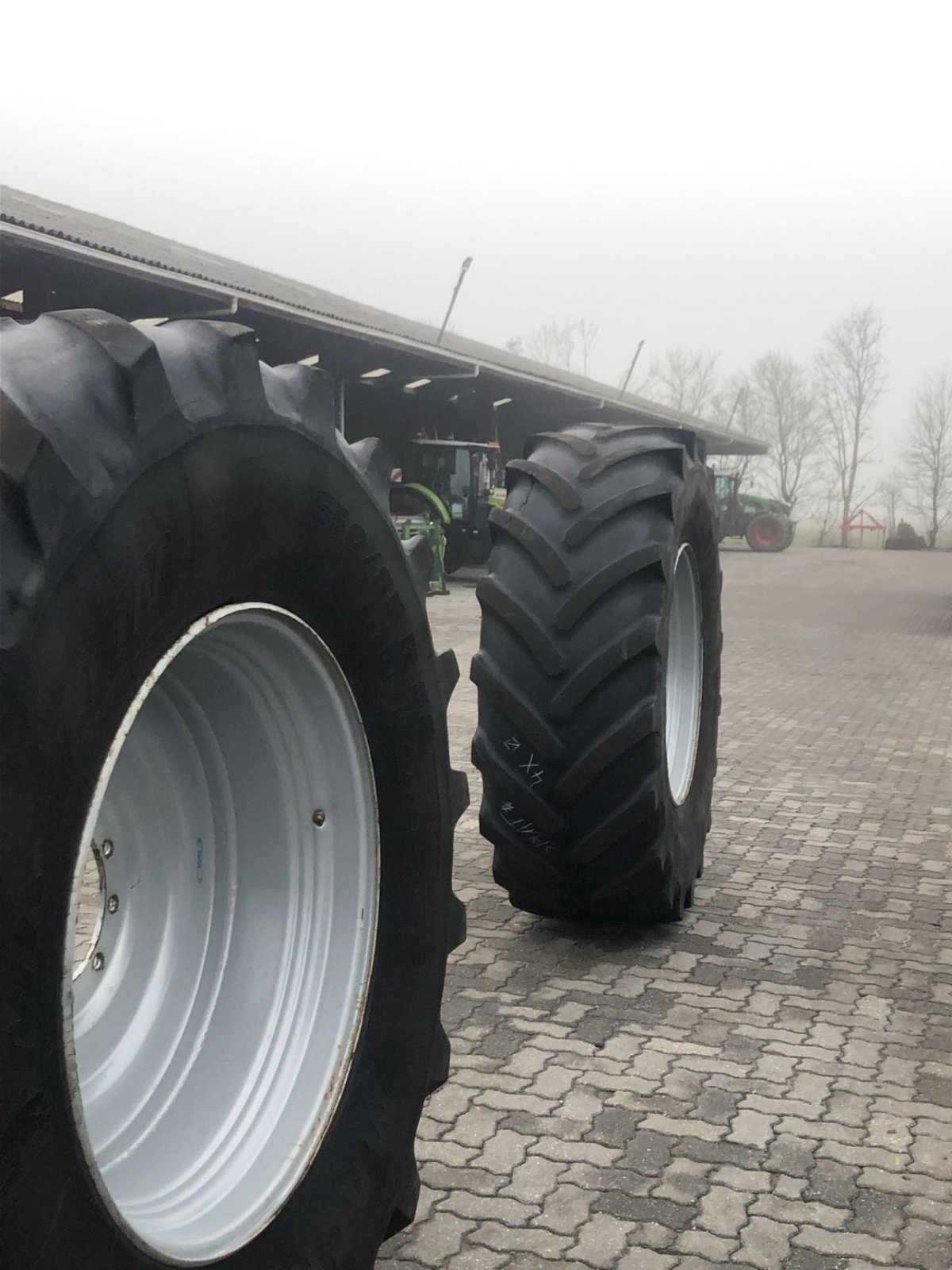 Sonstiges Traktorzubehör Türe ait Michelin 650/85R38, Gebrauchtmaschine içinde Kamperveen (resim 7)