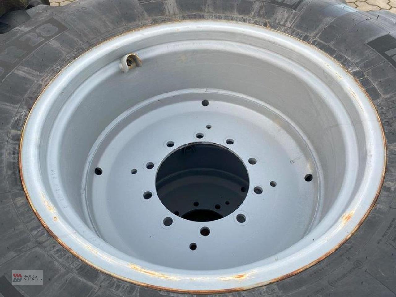 Sonstiges Traktorzubehör типа Michelin MICHELIN 540/65R28 & 650/65R38, Gebrauchtmaschine в Oyten (Фотография 2)