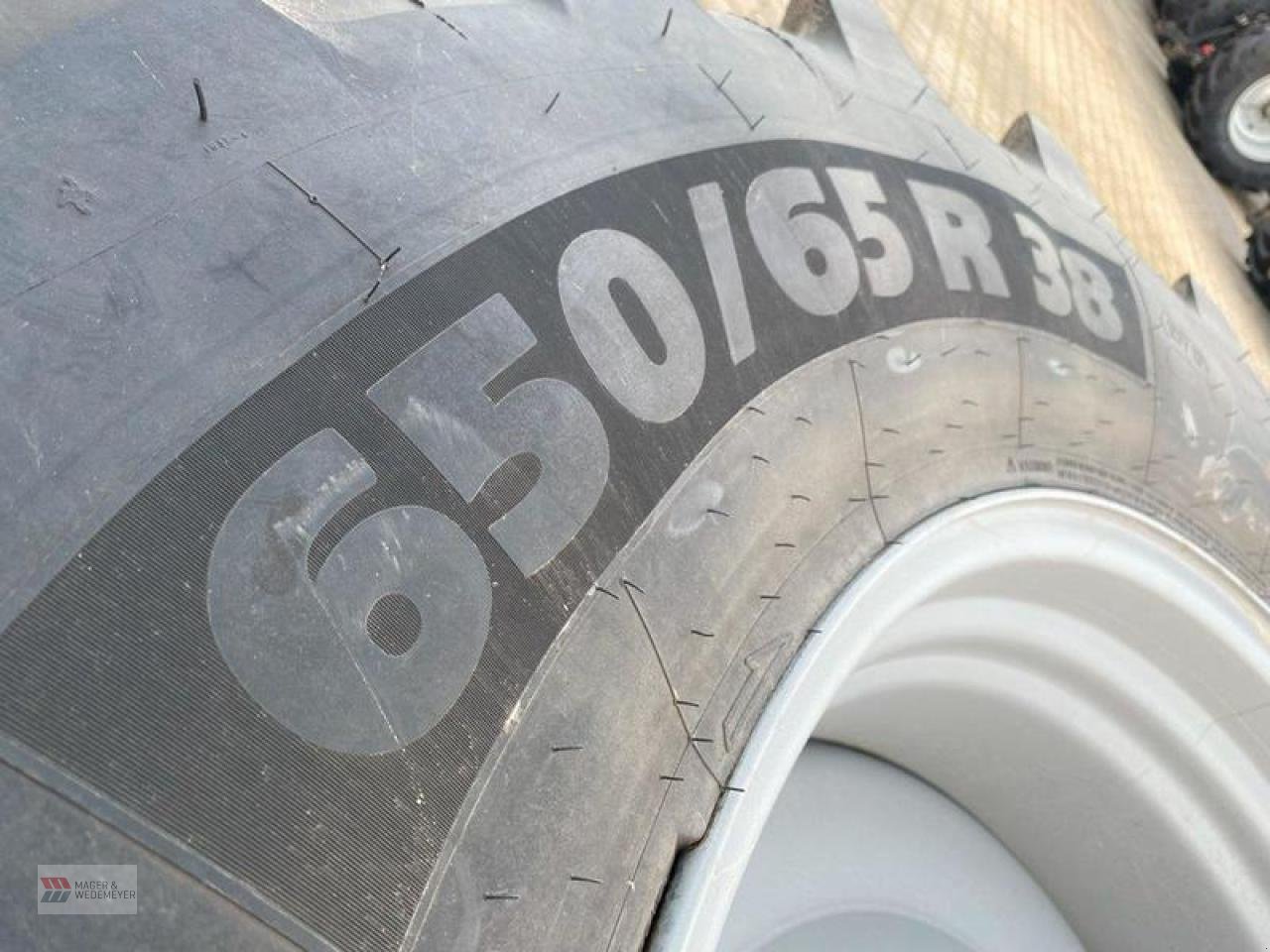 Sonstiges Traktorzubehör типа Michelin MICHELIN 540/65R28 & 650/65R38, Gebrauchtmaschine в Oyten (Фотография 7)