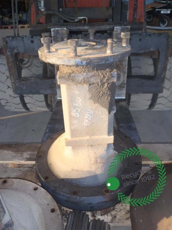 Sonstiges Traktorzubehör van het type New Holland 8560 Lår / Rear Axle, Gebrauchtmaschine in Viborg (Foto 1)