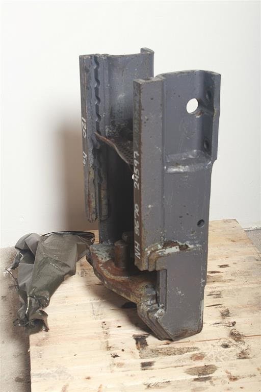 Sonstiges Traktorzubehör des Typs New Holland 8670 Træk / Pick Up Hitch, Gebrauchtmaschine in Viborg (Bild 7)