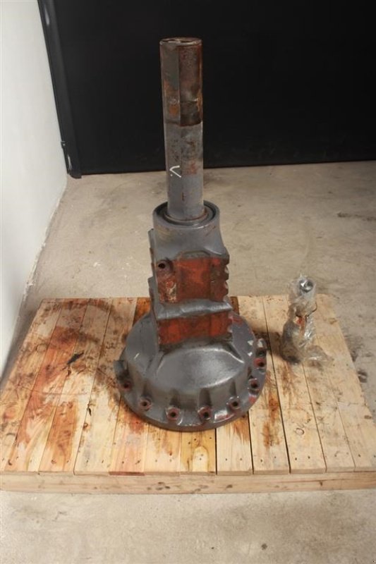 Sonstiges Traktorzubehör des Typs New Holland 8670 Venstre lår / Left Rear Axle, Gebrauchtmaschine in Viborg (Bild 5)